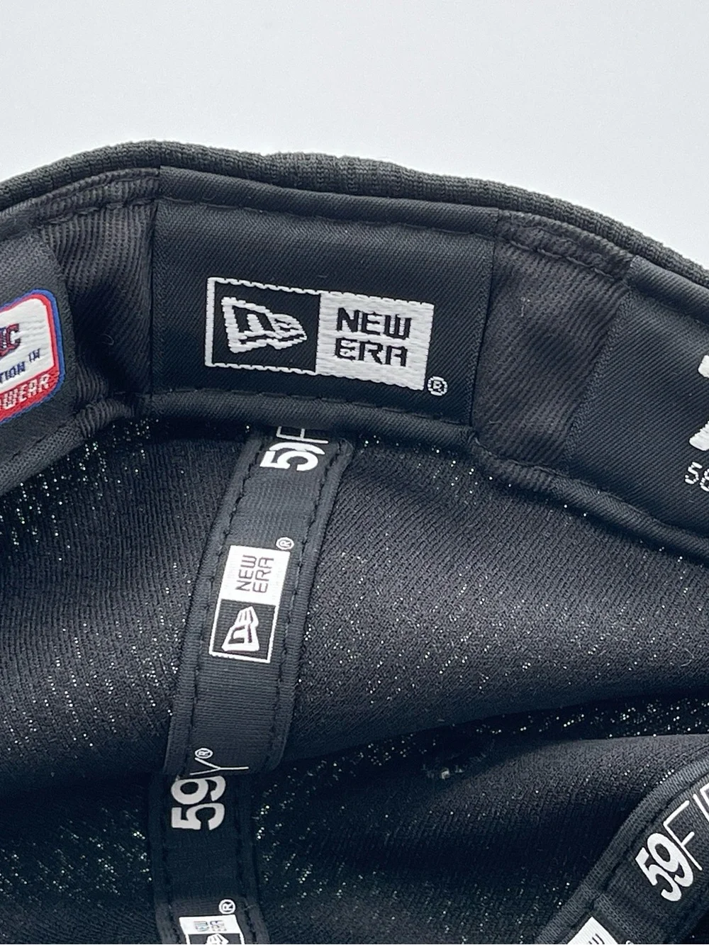 New Era Black Chicago White Sox Black-on-Black Fitted Hat